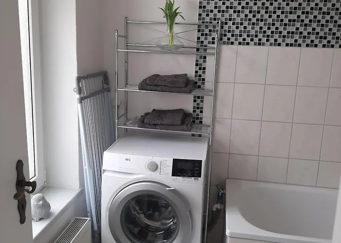 Apartment City-apartment 3 - Frisch Renoviert, Ps4 Schwerin (Mecklenburg-Vorpommern)